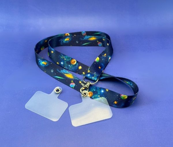 Plastik telefon askı aparatı kılıfa yerleştirilen model